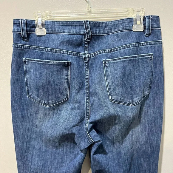 Soft Surroundings Womens Blue Distressed Denim Lean Flare Jeans M 33x29 Mid Ris - Picture 9 of 13